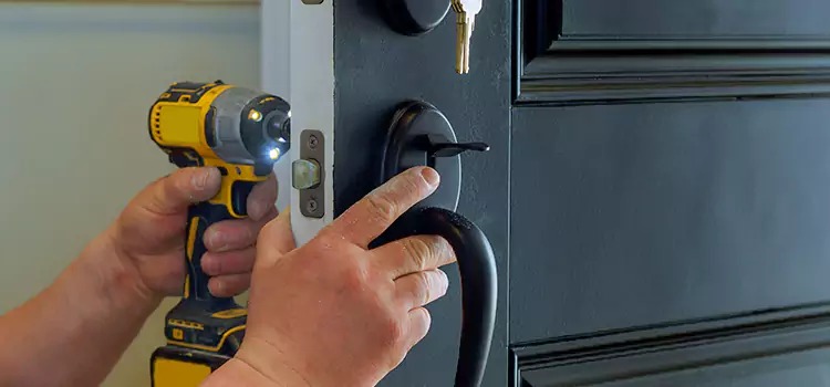 Locksmith Emergency Service Defiance